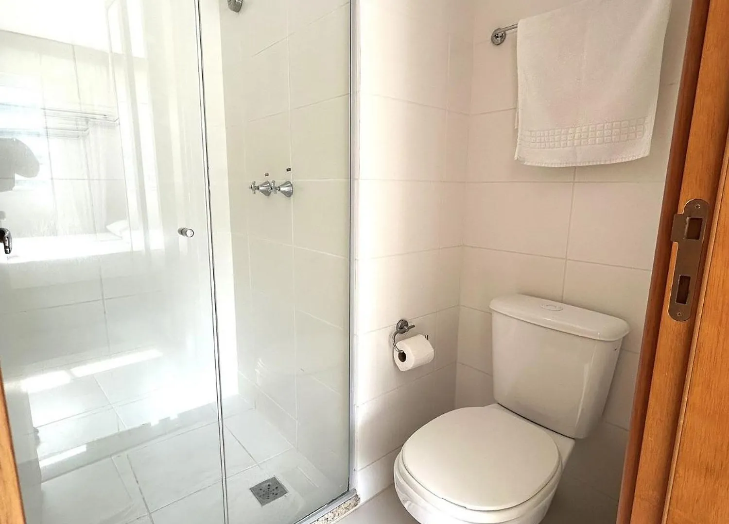 Sm1214 Flat Com Excelente Localizacao Em Regiao Central Brasilia 0*,  Brazil